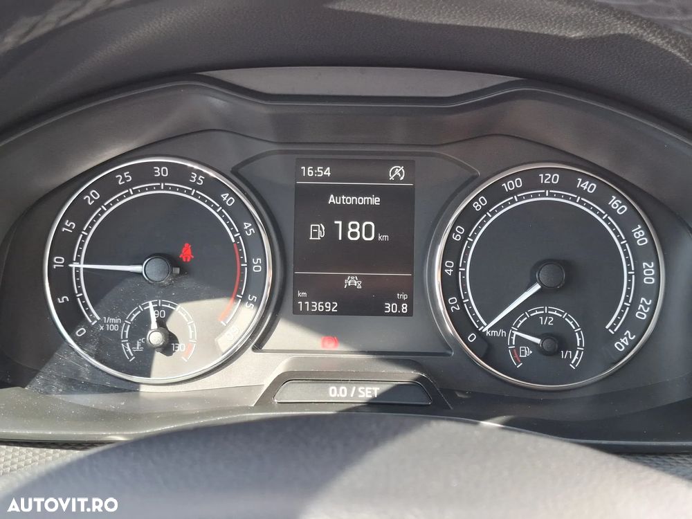 Skoda Scala 1.6 TDI Ambition - 32