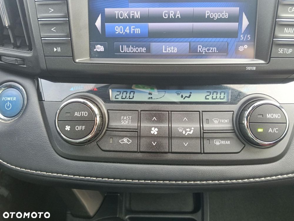 Toyota RAV4 - 24