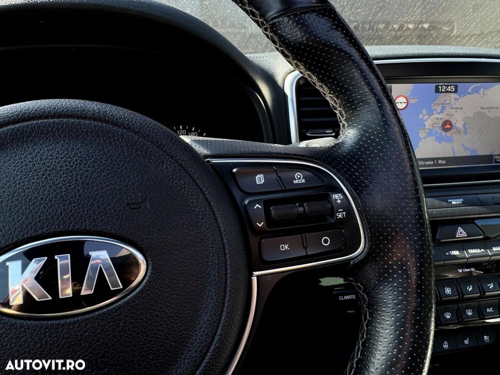 Kia Sportage - 10
