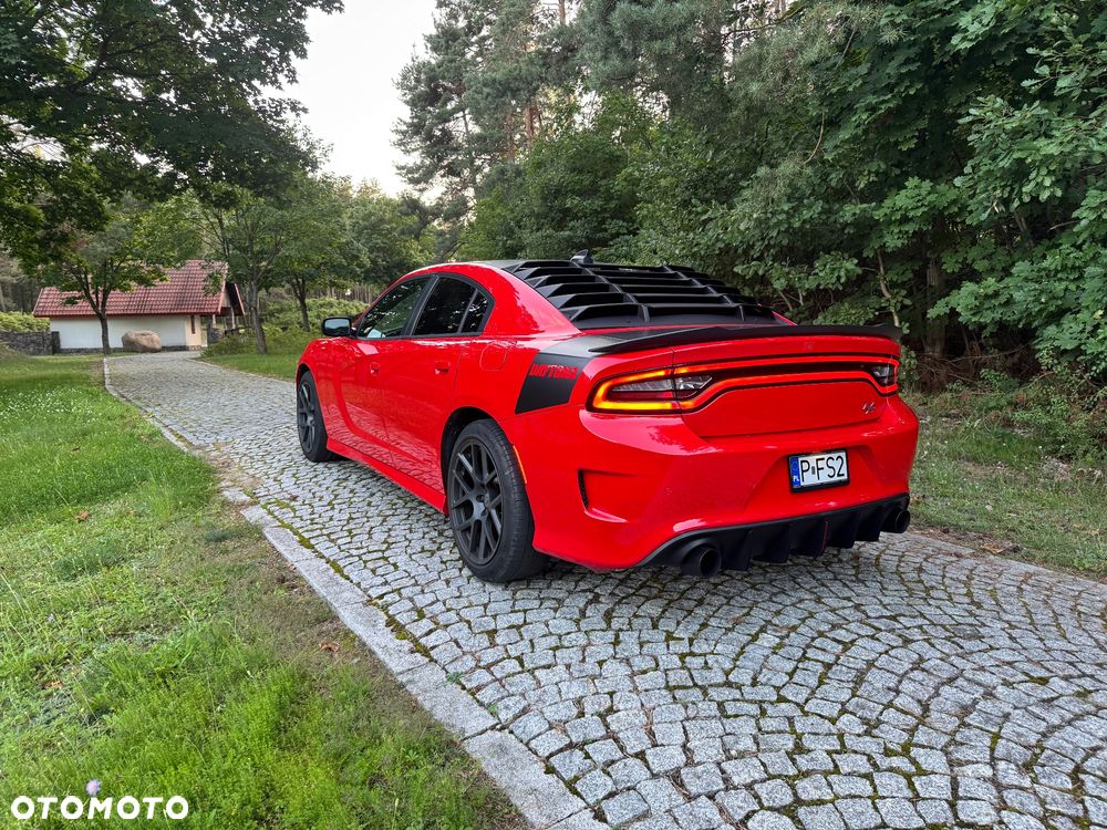 Dodge Charger - 2