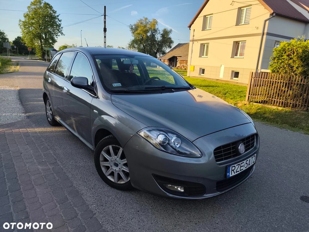 Fiat Croma 1.9 JTD Active - 4