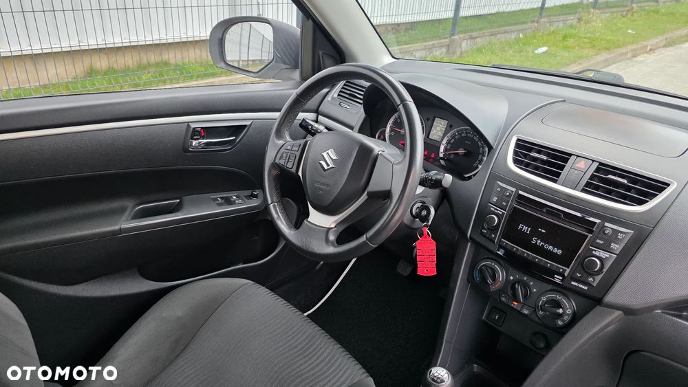 Suzuki Swift 1.2 BlackWhite - 6