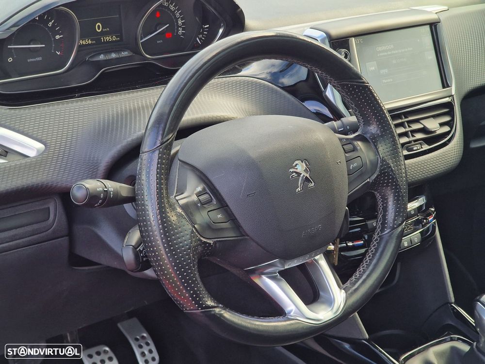 Peugeot 2008 1.2 PureTech Crossway - 18