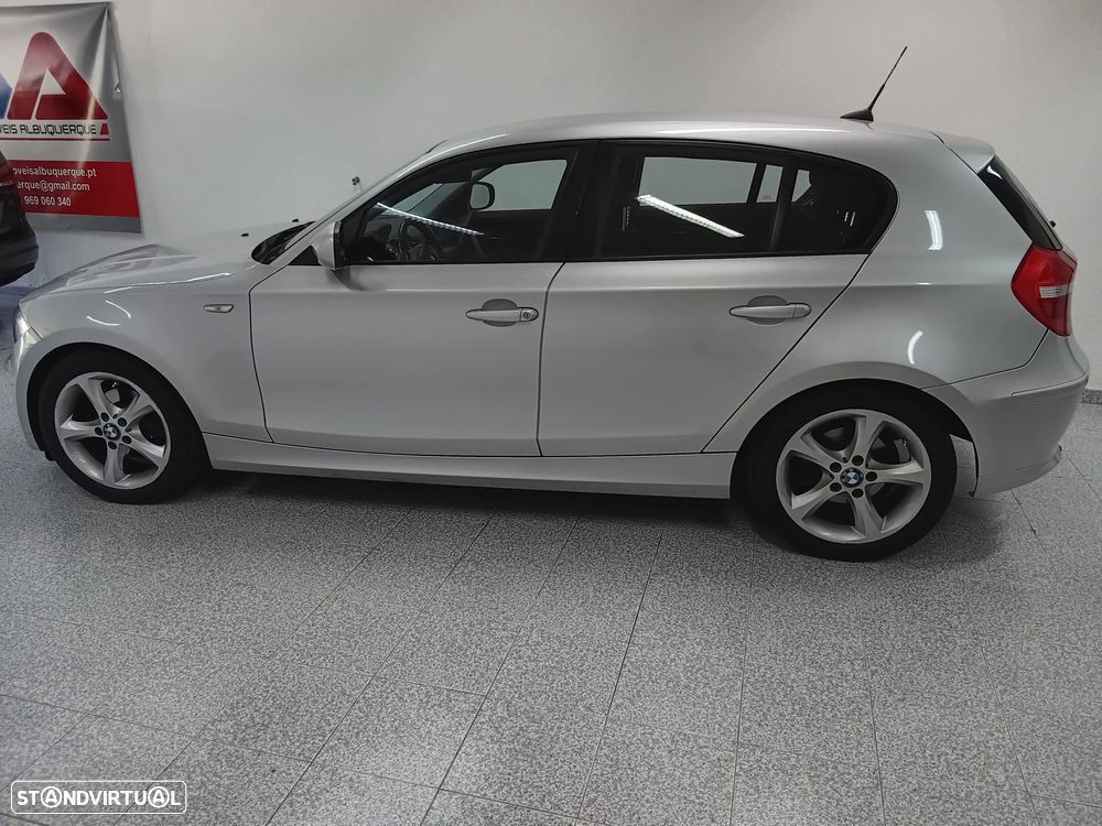 BMW 116 d Sport Line - 1