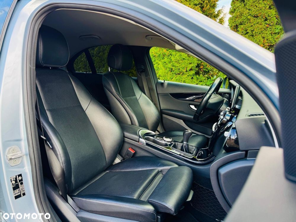 Mercedes-Benz Klasa C 220 (BlueTEC) d T AMG Line - 8