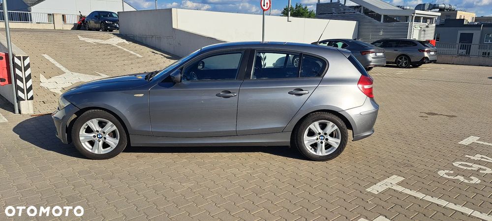 BMW Seria 1 116d - 5