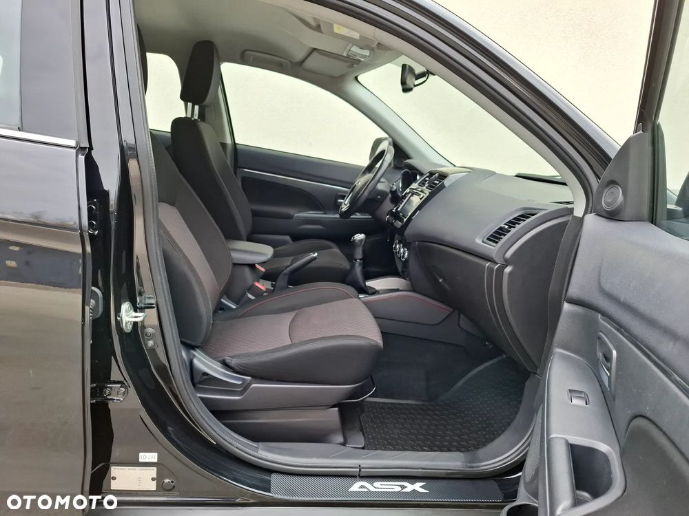 Mitsubishi ASX 1.6 2WD Edition 100 - 33