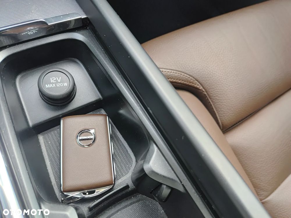 Volvo XC 60 D4 SCR Inscription - 12