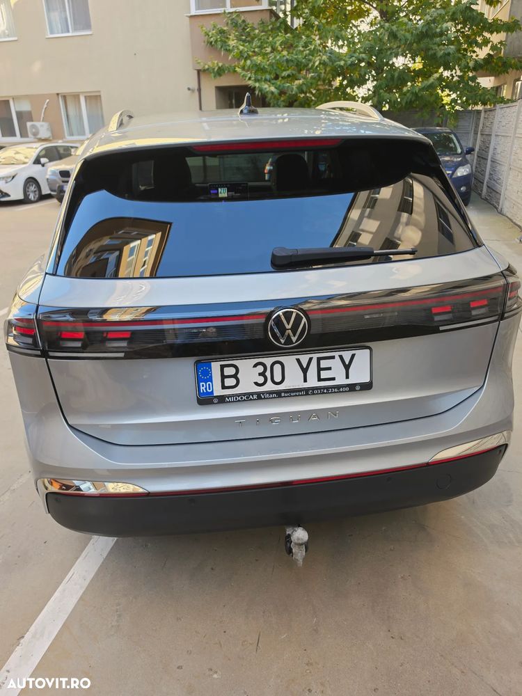 Volkswagen Tiguan - 9