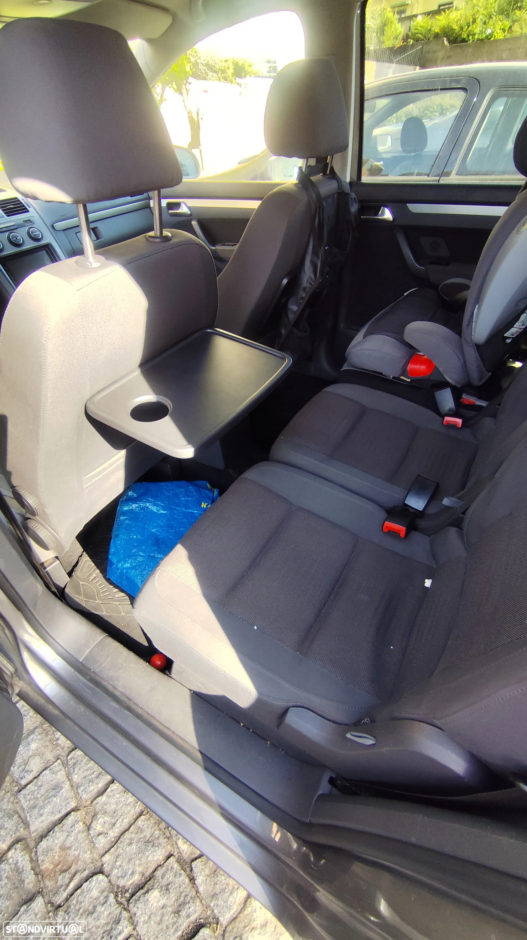 VW Touran 1.9 TDi Highline 7L - 4