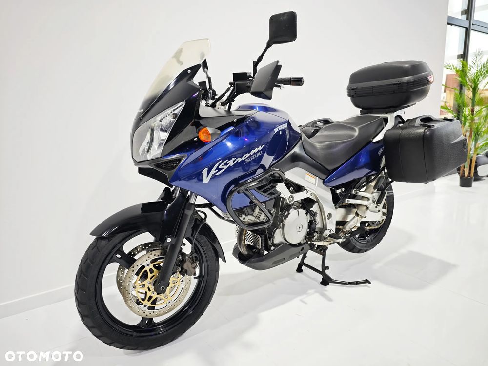 Suzuki V-STROM - 3