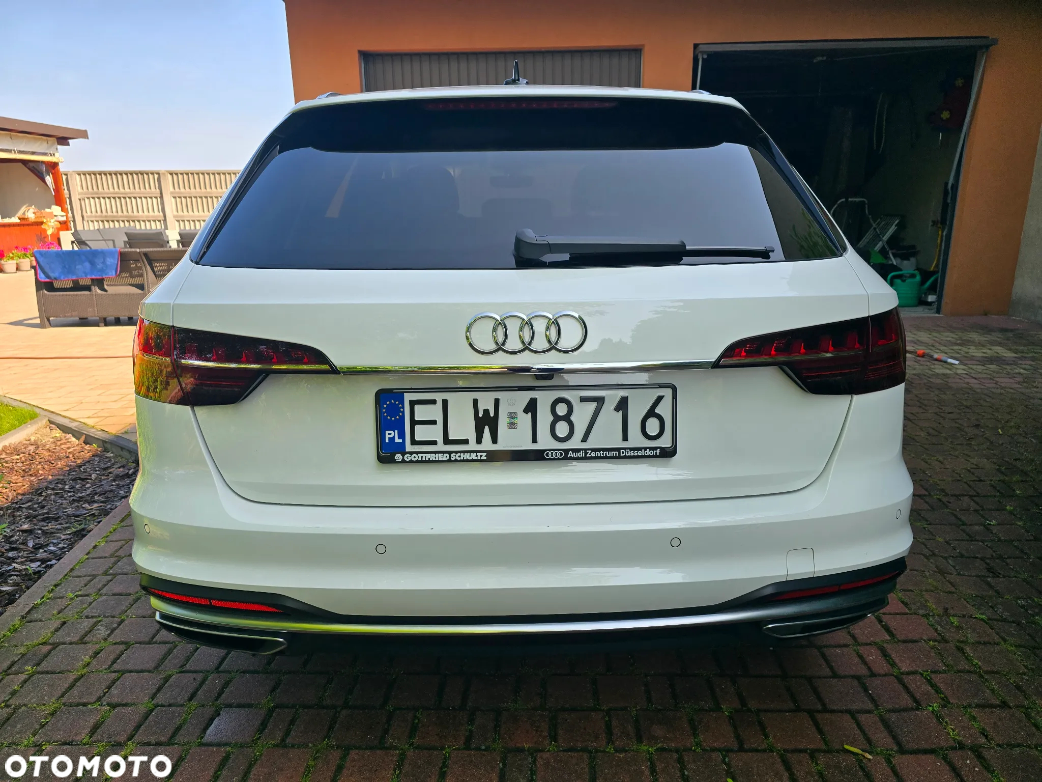 Audi A4 - 4