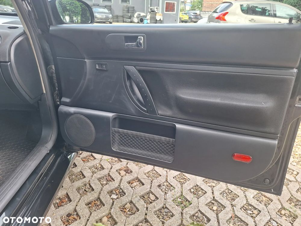 Volkswagen New Beetle 1.9 TDI DPF United - 12