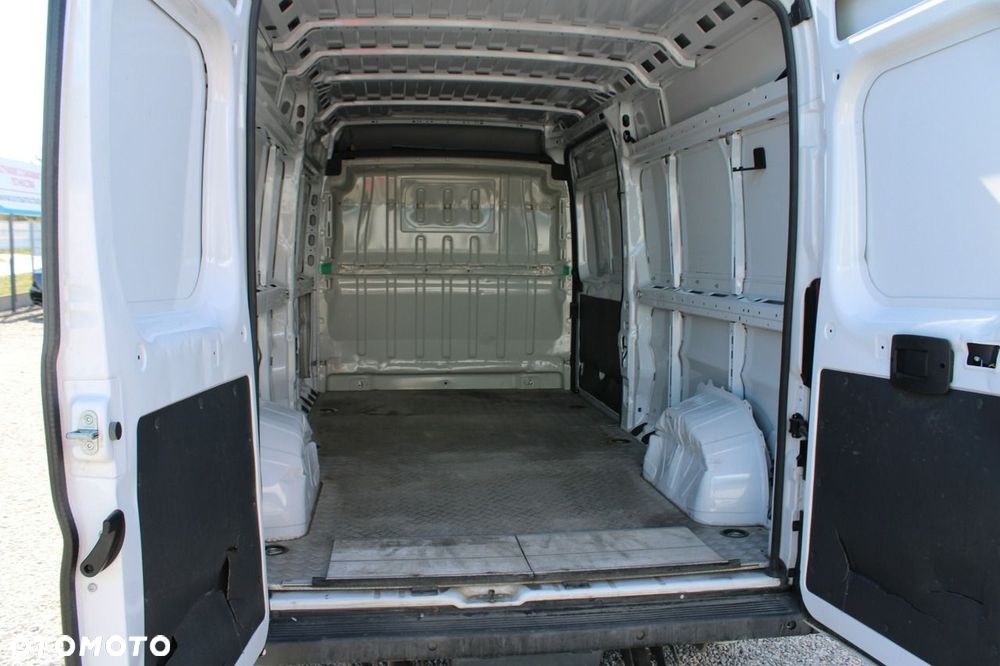 Opel Movano - 15