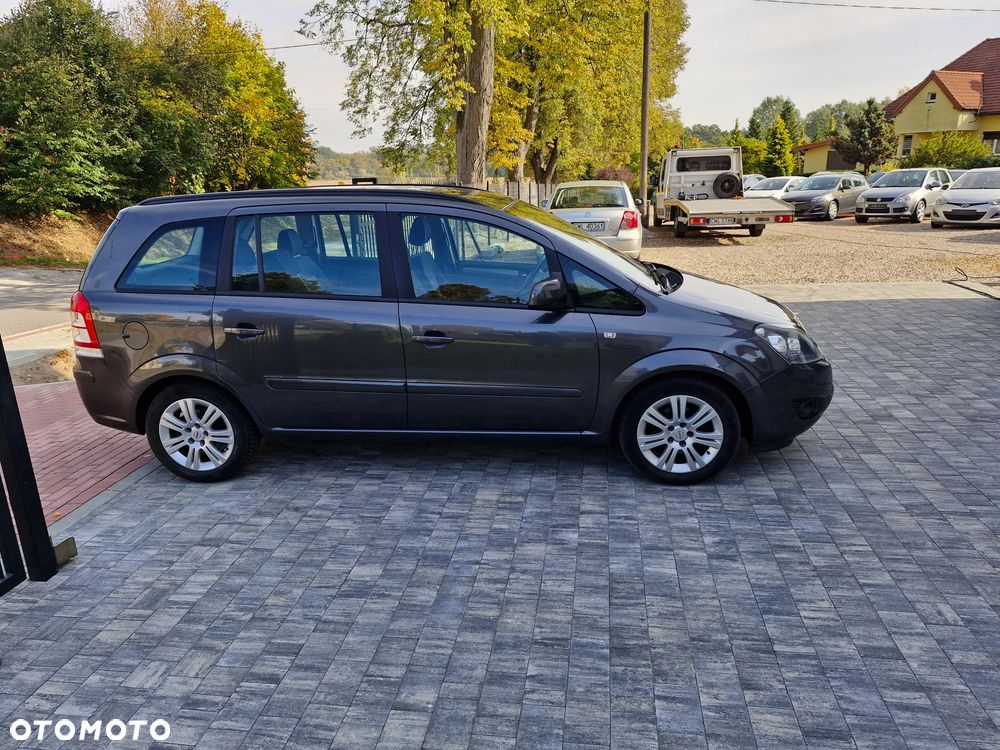 Opel Zafira - 7