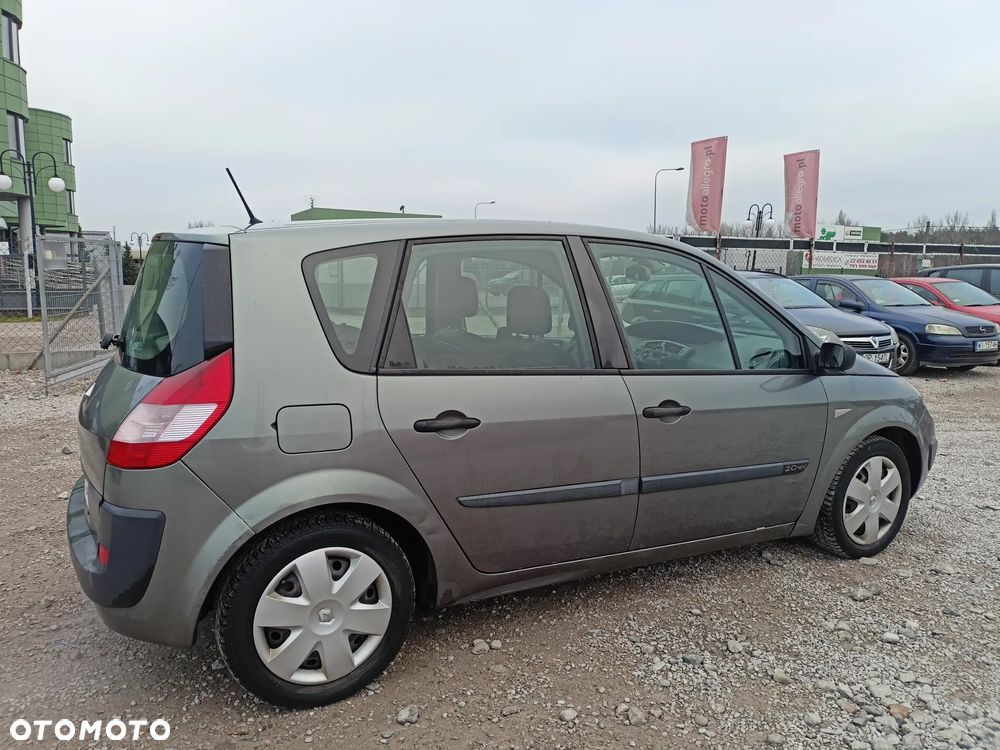 Renault Scenic - 4