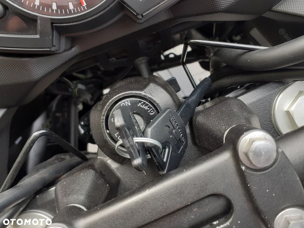 Kawasaki Versys-X 300 - 4