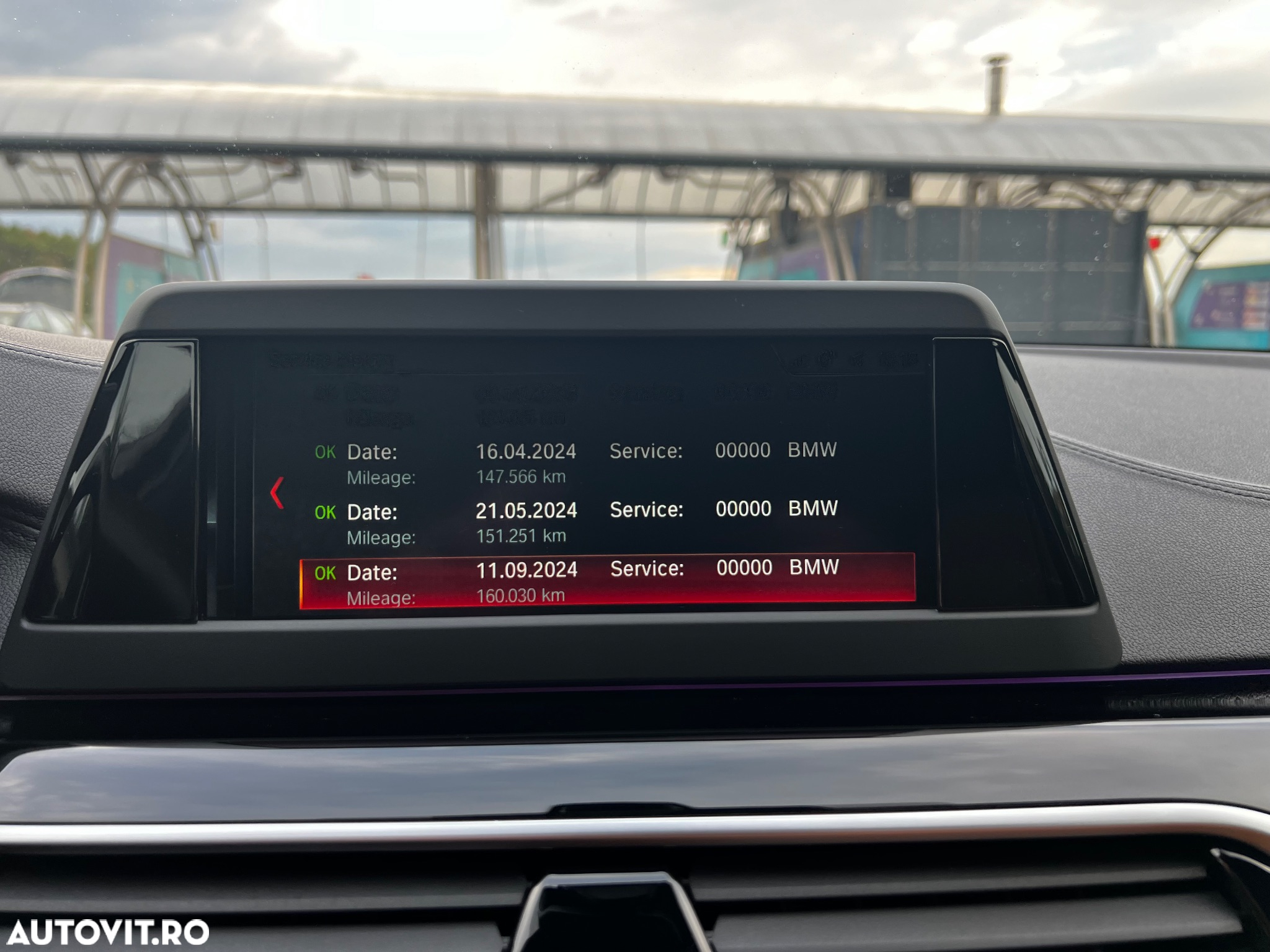 BMW Seria 5 520d AT - 30