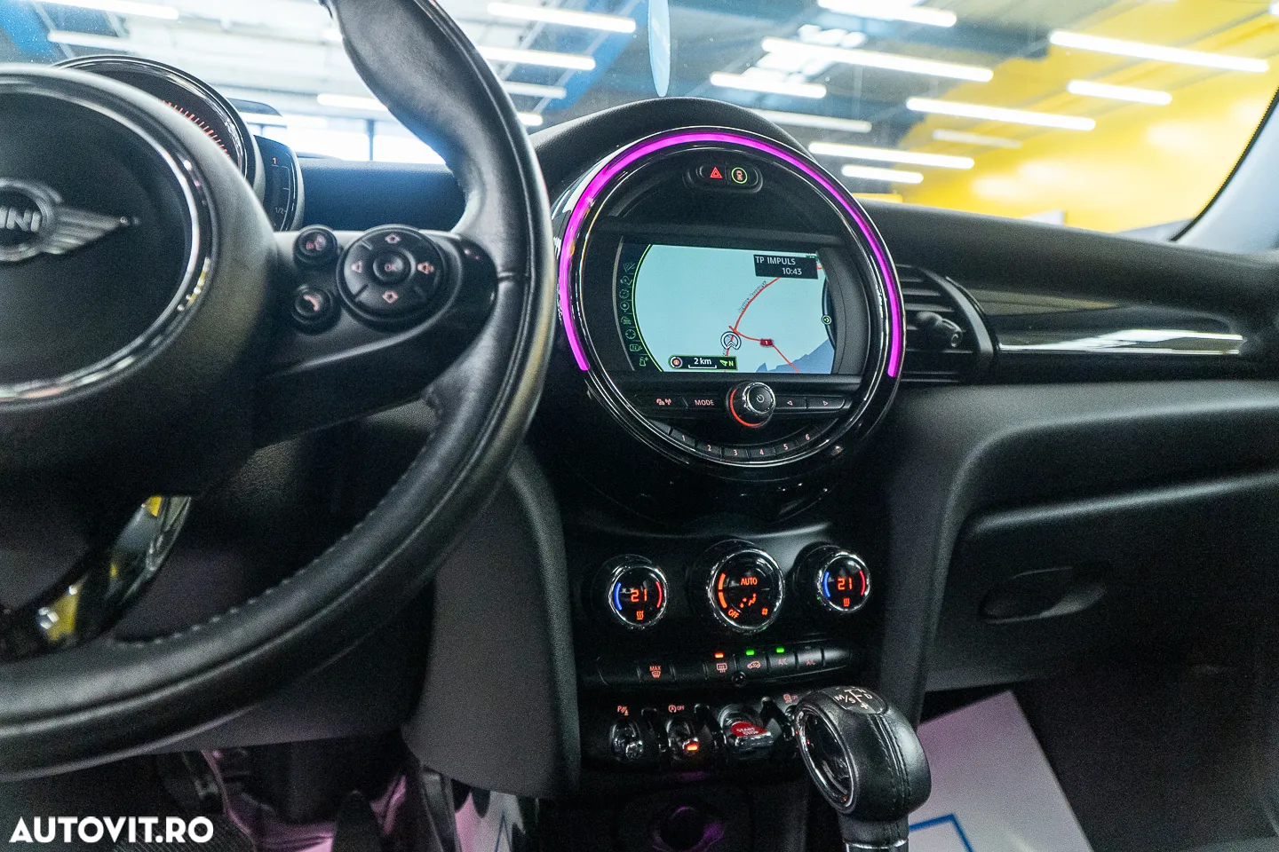 Mini Cooper S Sport-Aut. - 35
