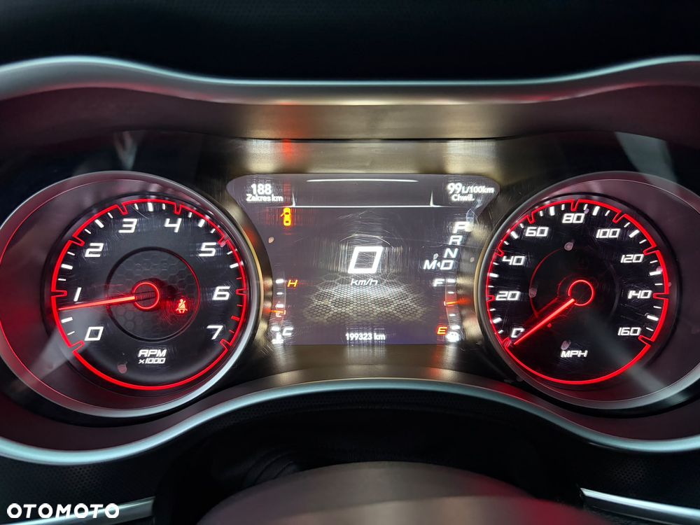 Dodge Charger 5.7 V8 RT - 11