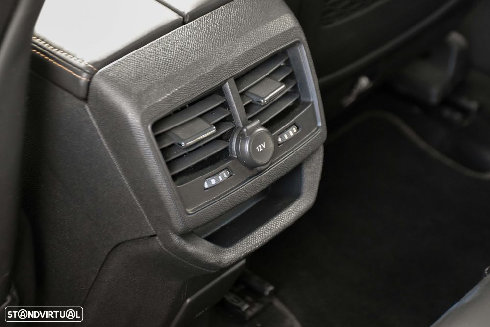 Peugeot 3008 1.6 BlueHDi GT Line - 23