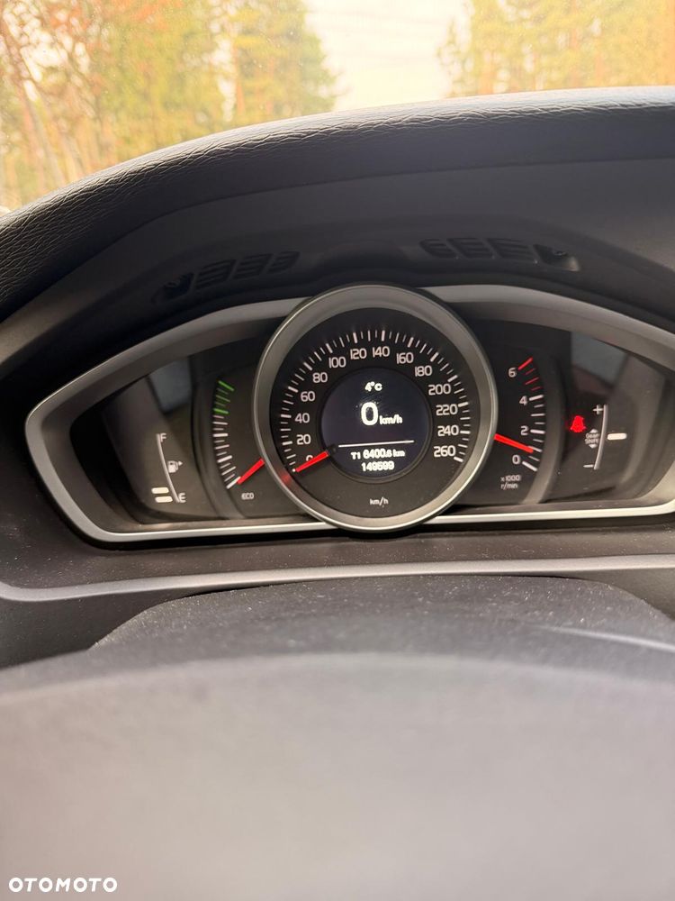 Volvo V40 D2 Drive-E Base - 12