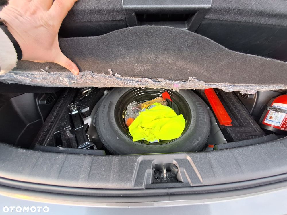 Nissan Qashqai 1.3 DIG-T N-CONNECTA - 11