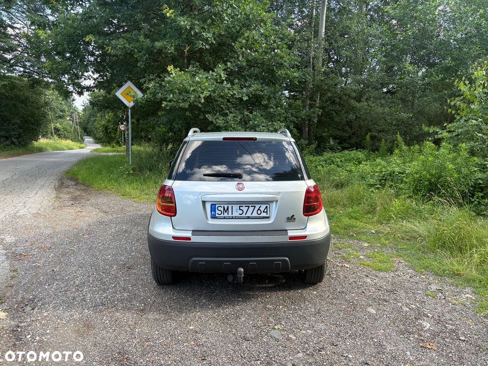 Suzuki SX4 Classic 1.6 VVT 4x4 Club - 6