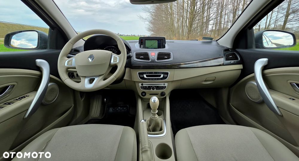 Renault Fluence - 17