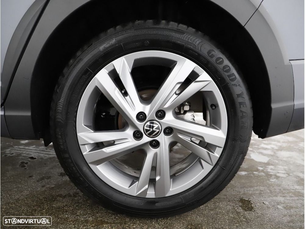 VW Taigo 1.0 TSI R-Line DSG - 26