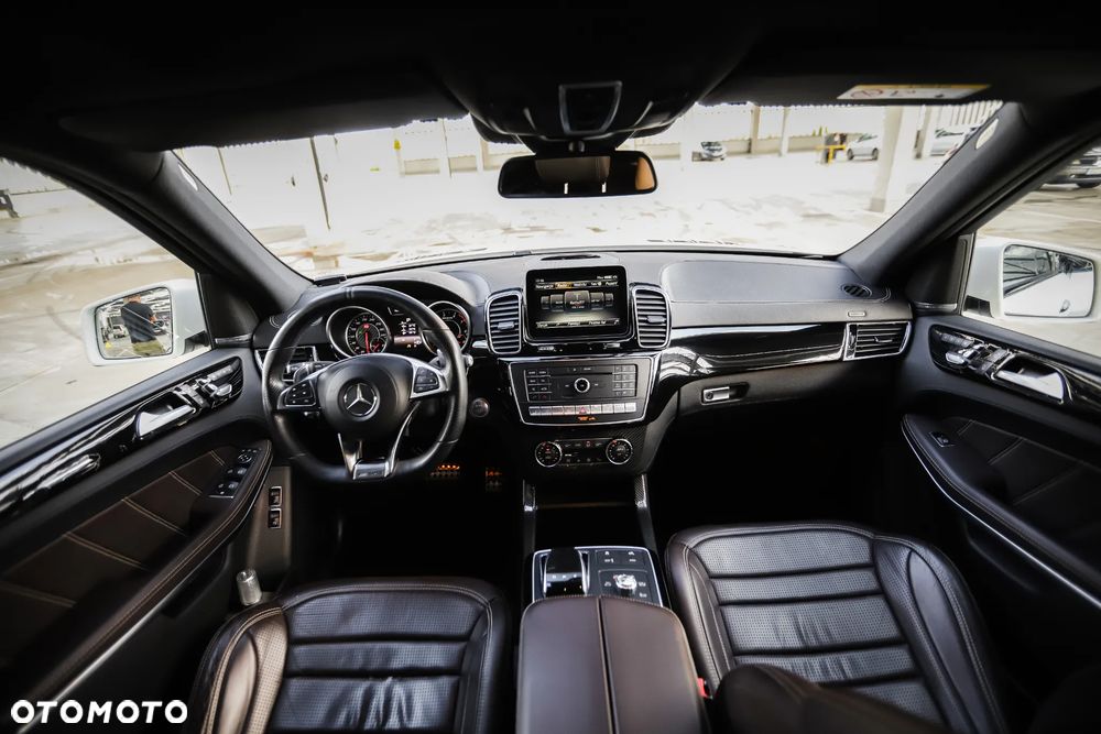 Mercedes-Benz GLS AMG 63 4Matic AMG Speedshift 7G-TRONIC - 30