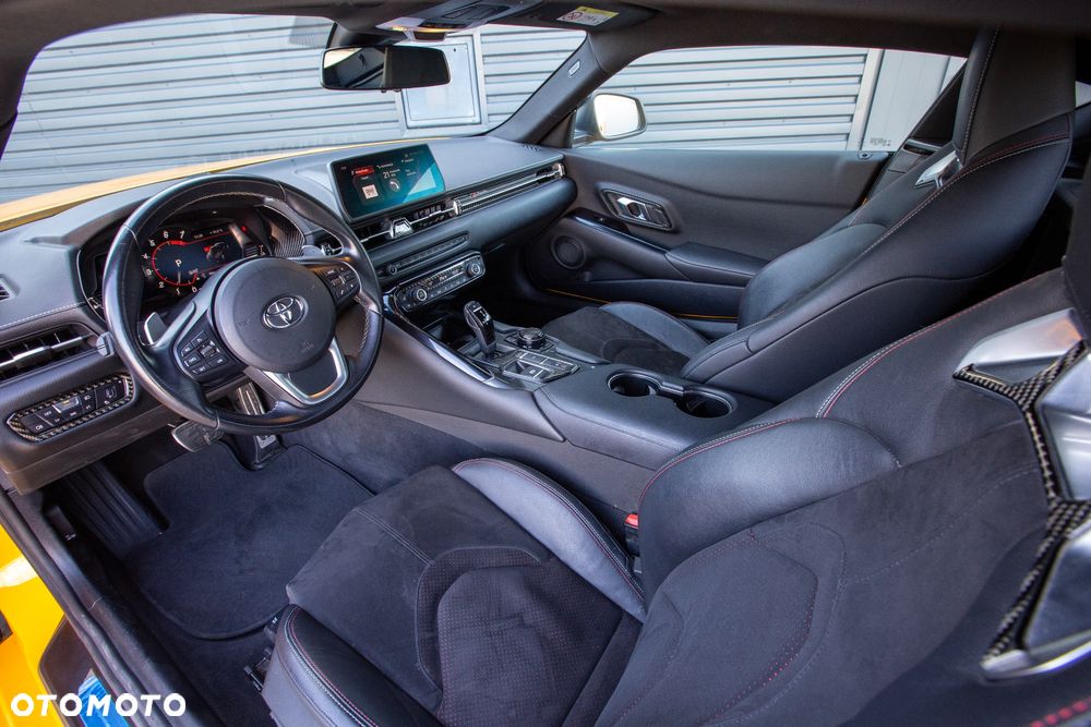 Toyota Supra - 11