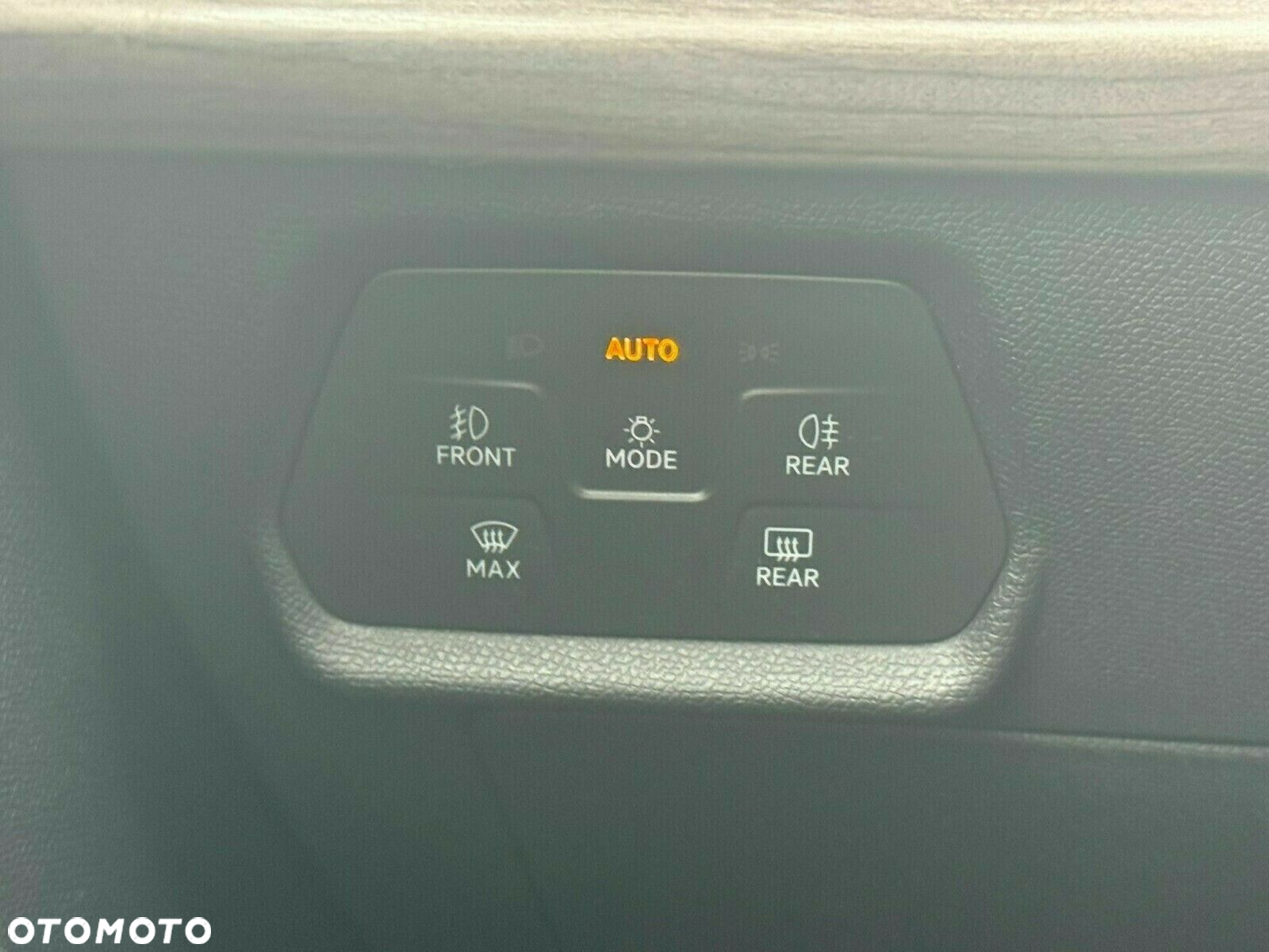 Seat Leon - 25