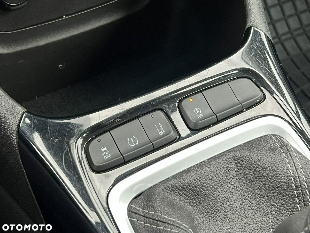 Opel Crossland X - 24