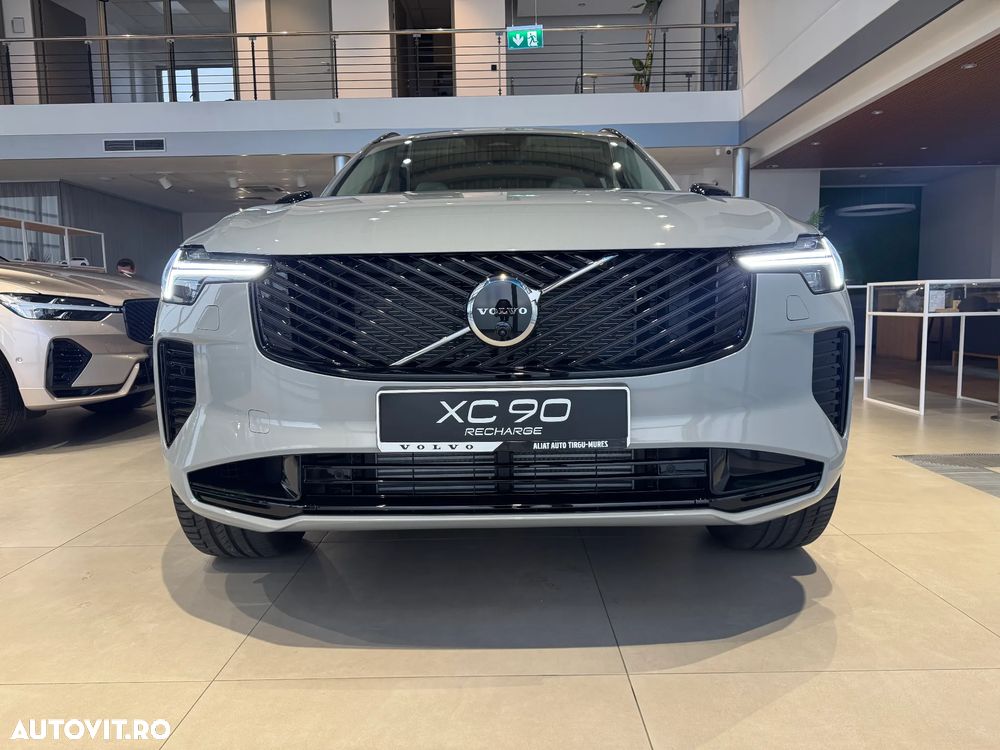 Volvo XC 90 T8 AWD PHEV Plus Dark - 2