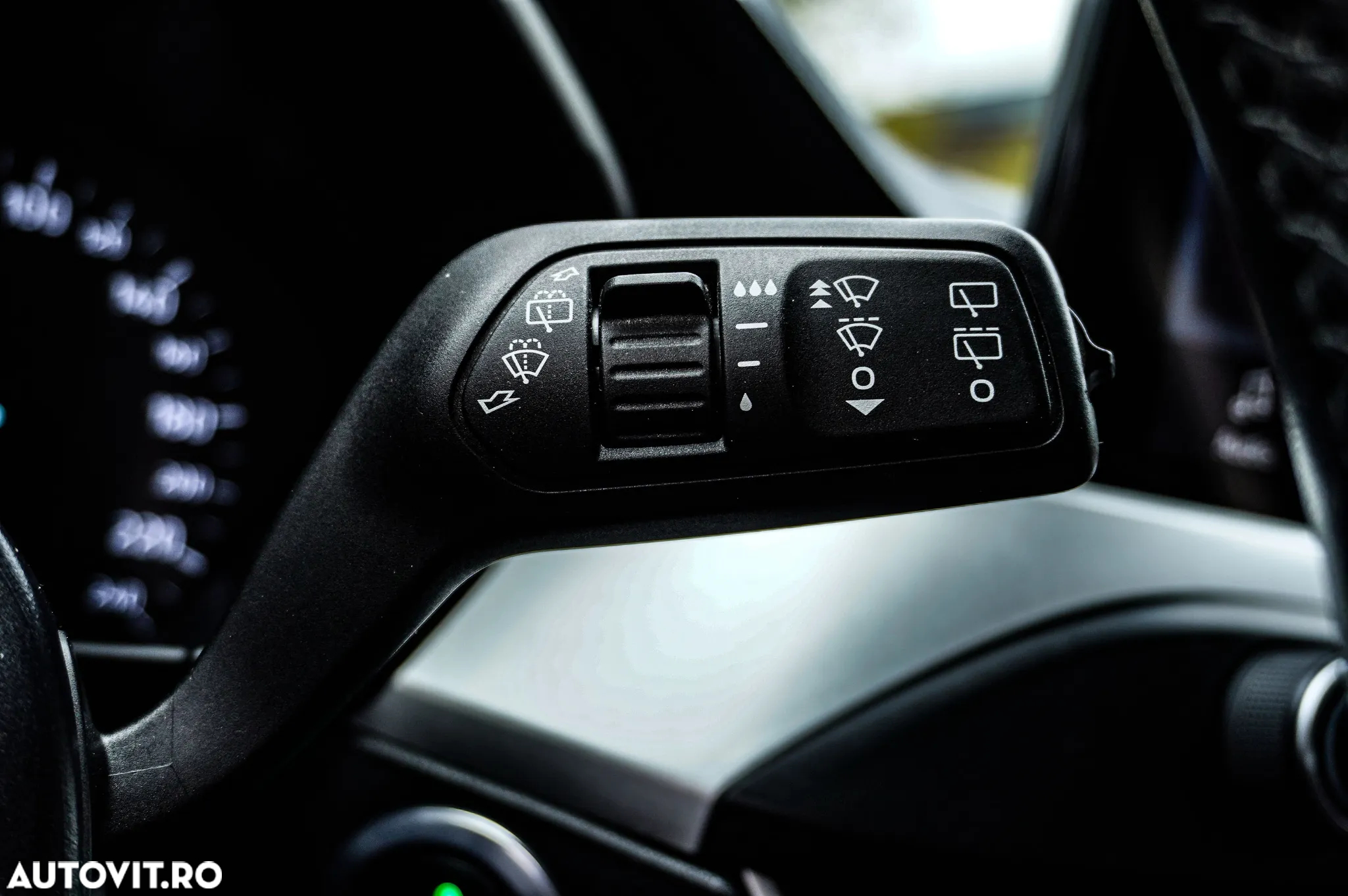 Ford Focus 1.5 EcoBlue Titanium Business - 30