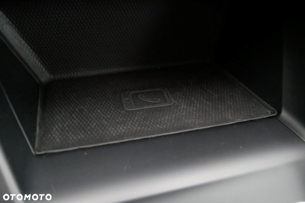Volkswagen Golf - 19