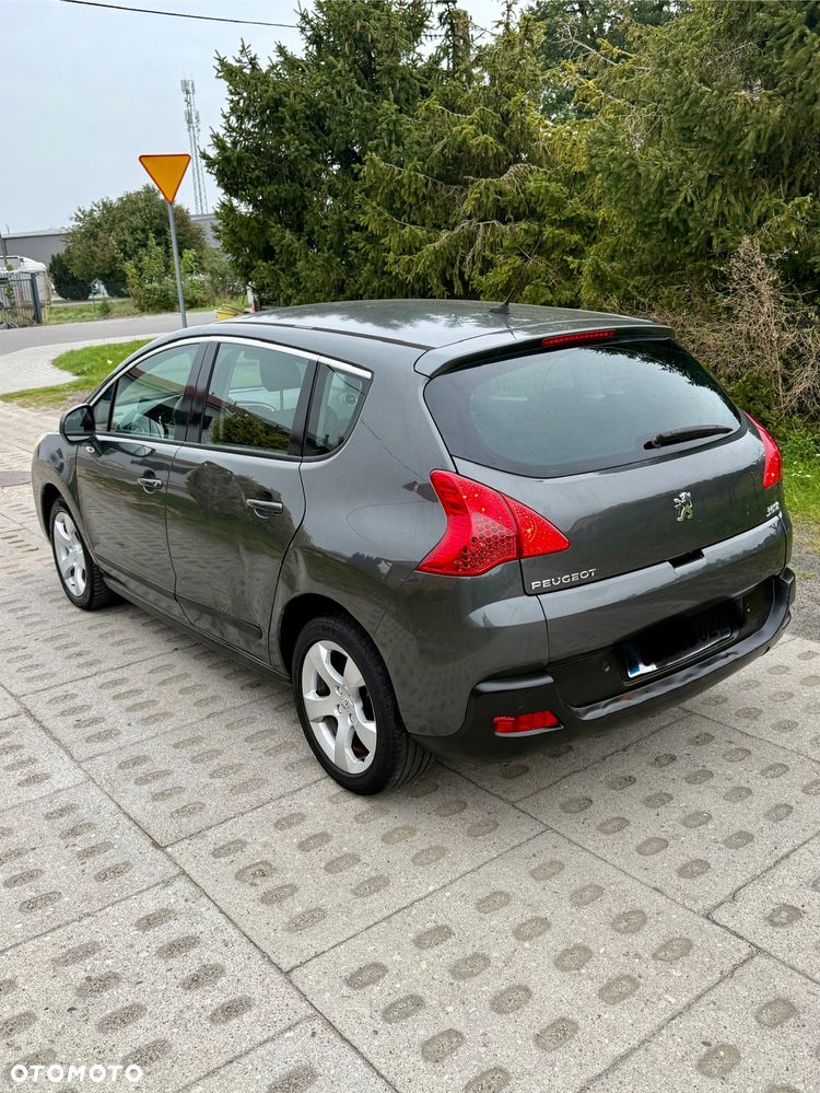 Peugeot 3008 1.6 HDi Premium - 6