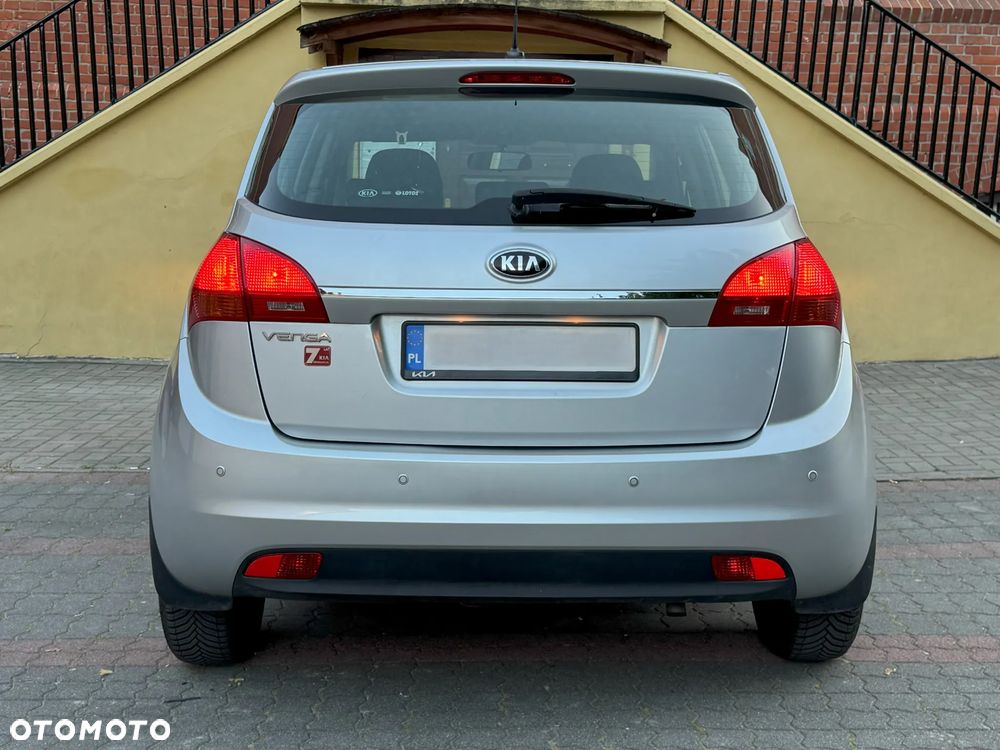 Kia Venga 1.6 M - 9