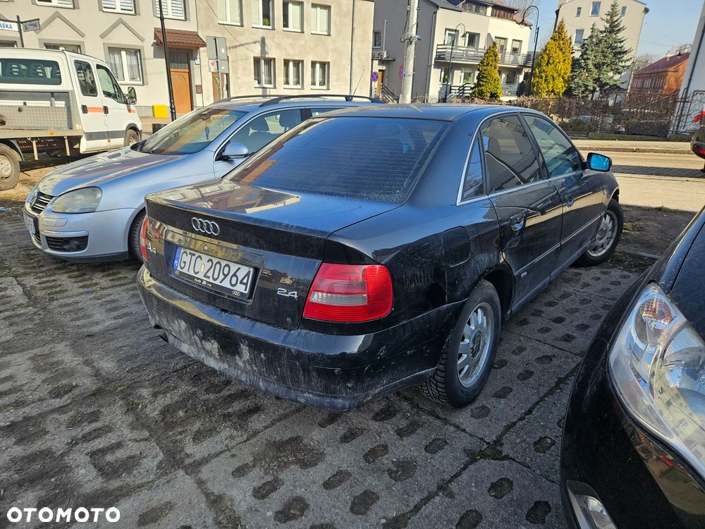Audi A4 Limousine 2.4 Tiptronic - 3