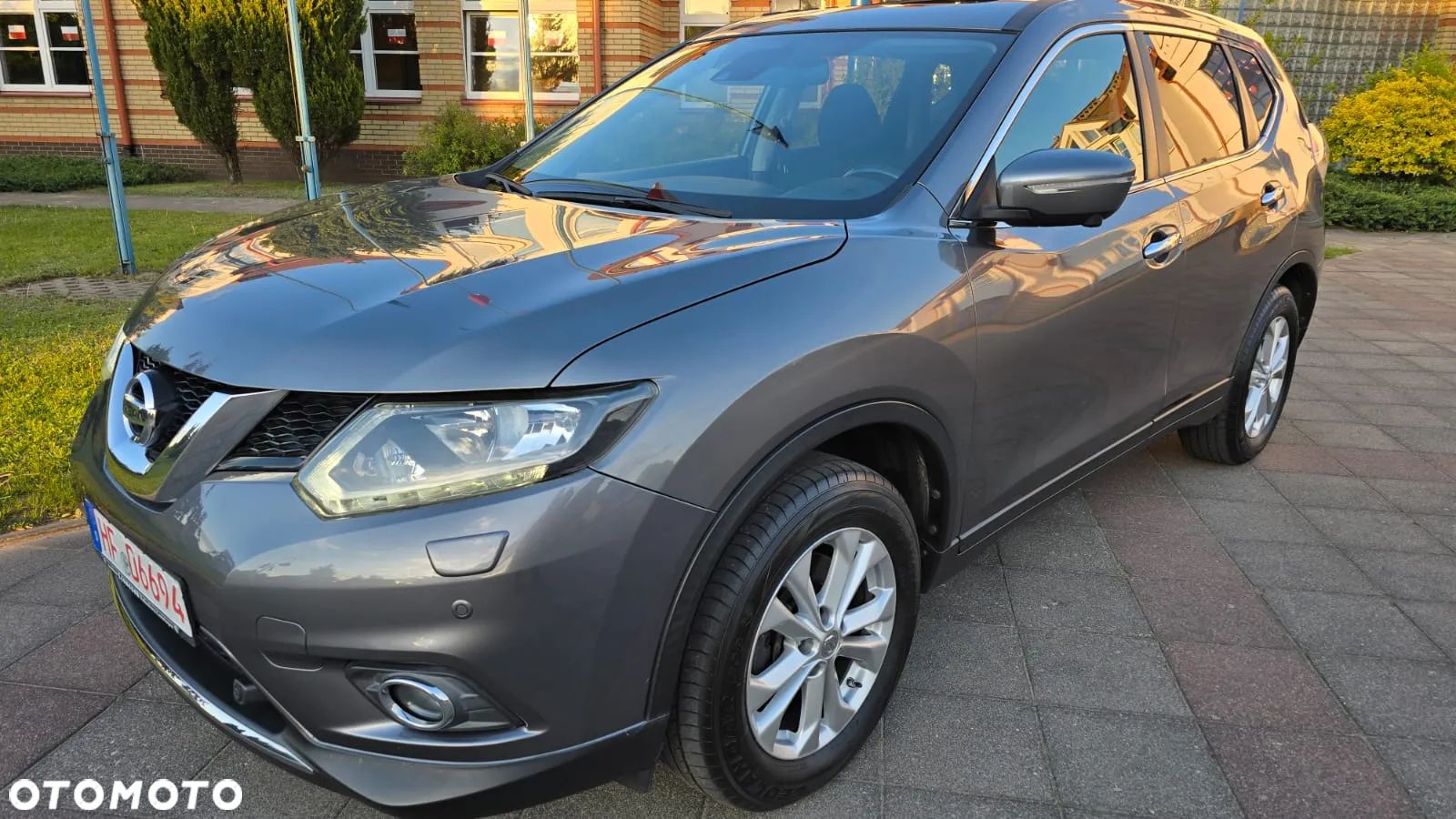 Nissan X-Trail - 1