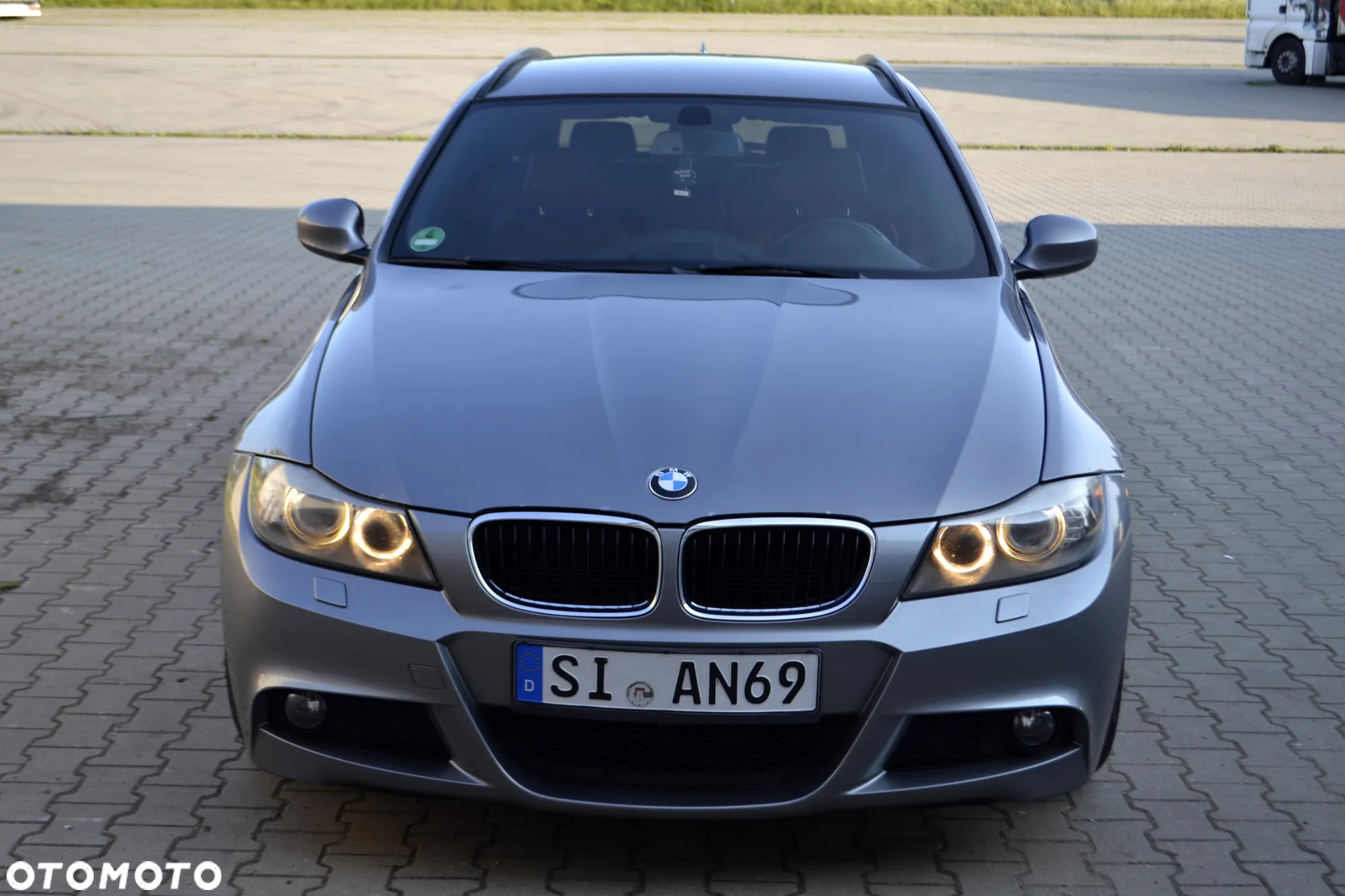 BMW Seria 3 - 8
