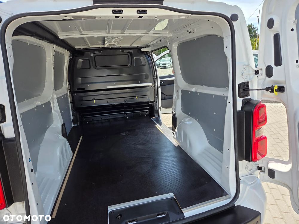 Opel Vivaro Extra Long 3,0t (bryg.) - 24