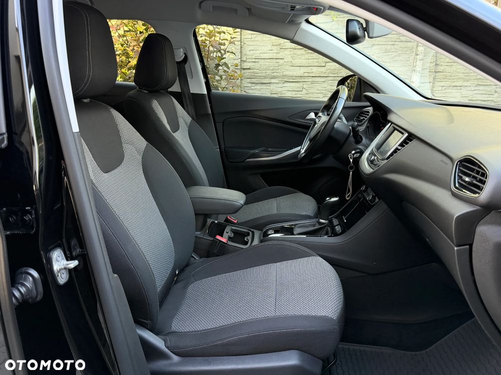 Opel Grandland X 1.2 T GPF Design Line S&S - 15