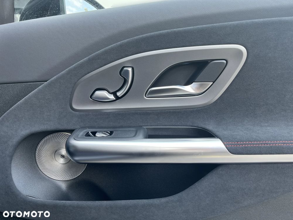 Mercedes-Benz CLA - 19