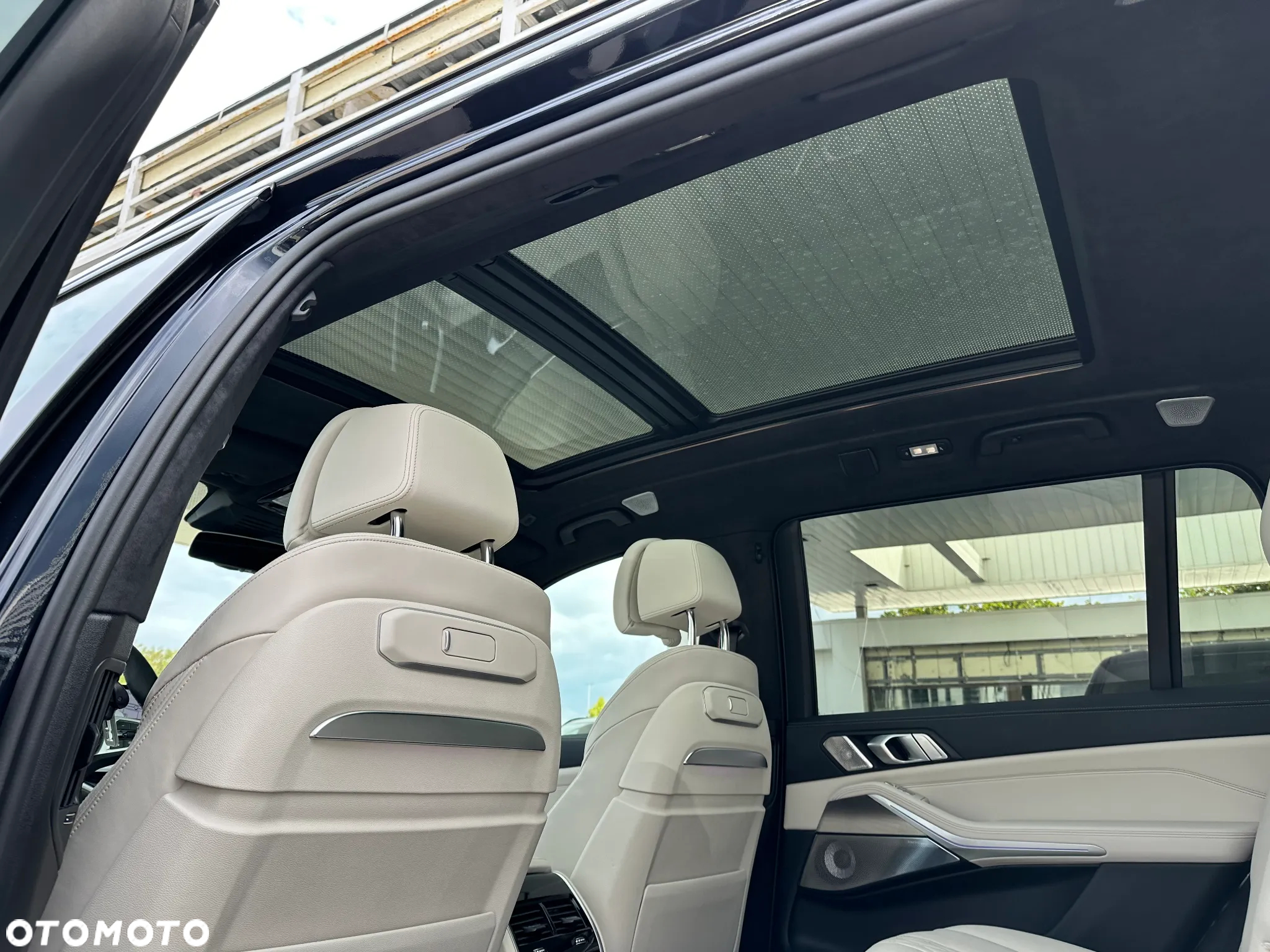 BMW X7 - 26