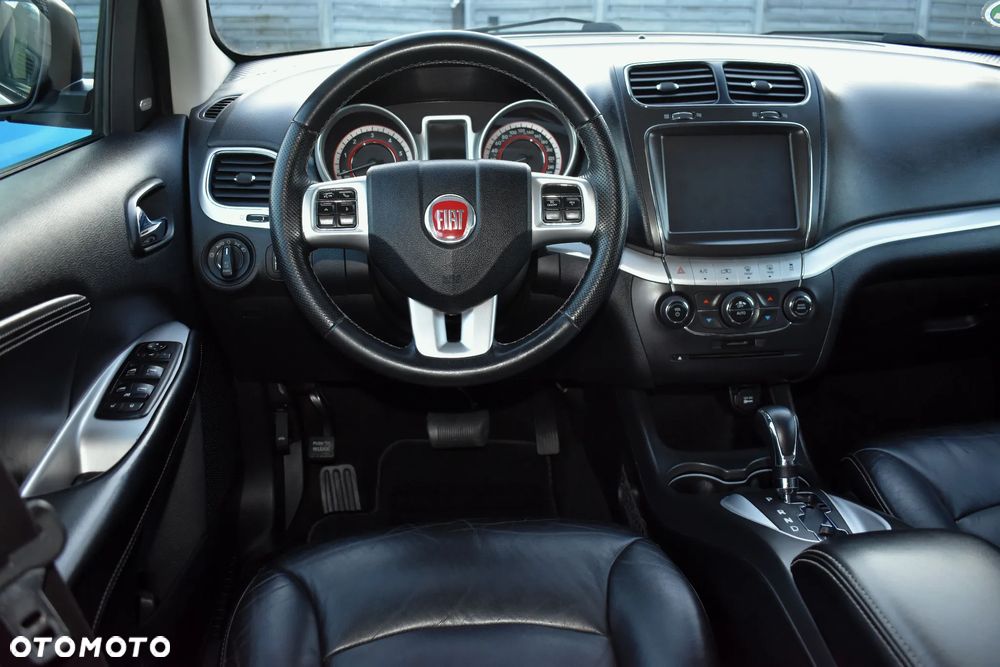 Fiat Freemont 2.0 Multijet 16V DPF Automatik Allrad Black Code - 26