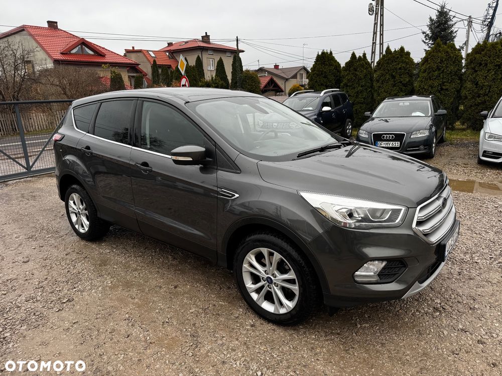 Ford Kuga 1.5 EcoBoost 2x4 Titanium - 18