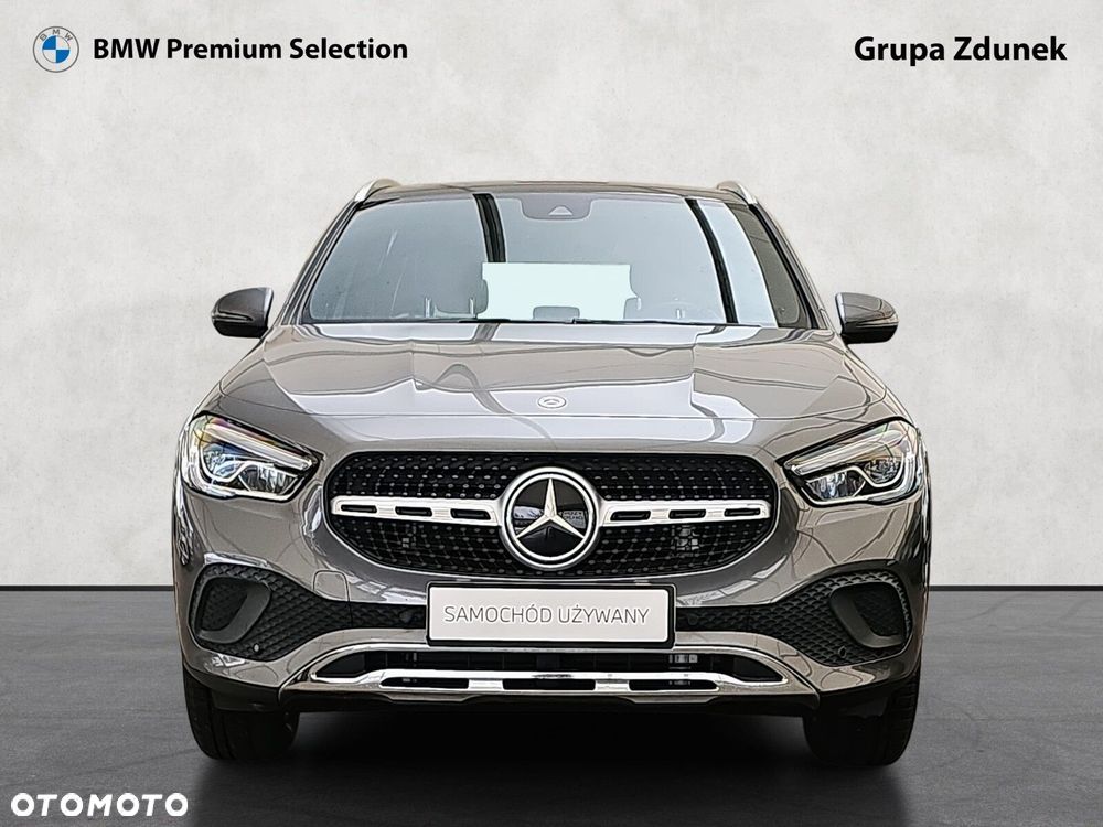 Mercedes-Benz GLA - 2