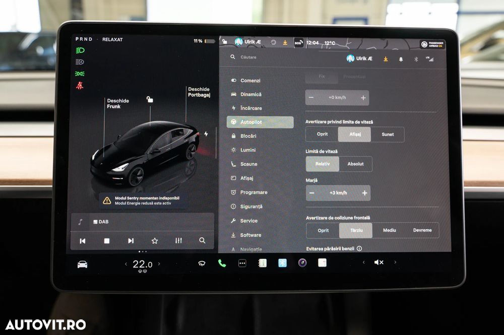 Tesla Model 3 Long Range AWD Premium - 19